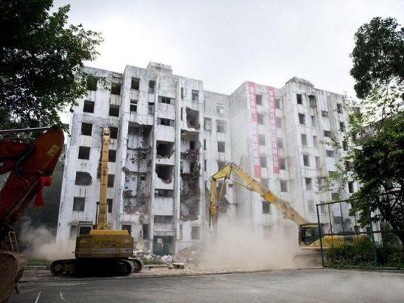 使用海沙的建筑物，墻體受損嚴重