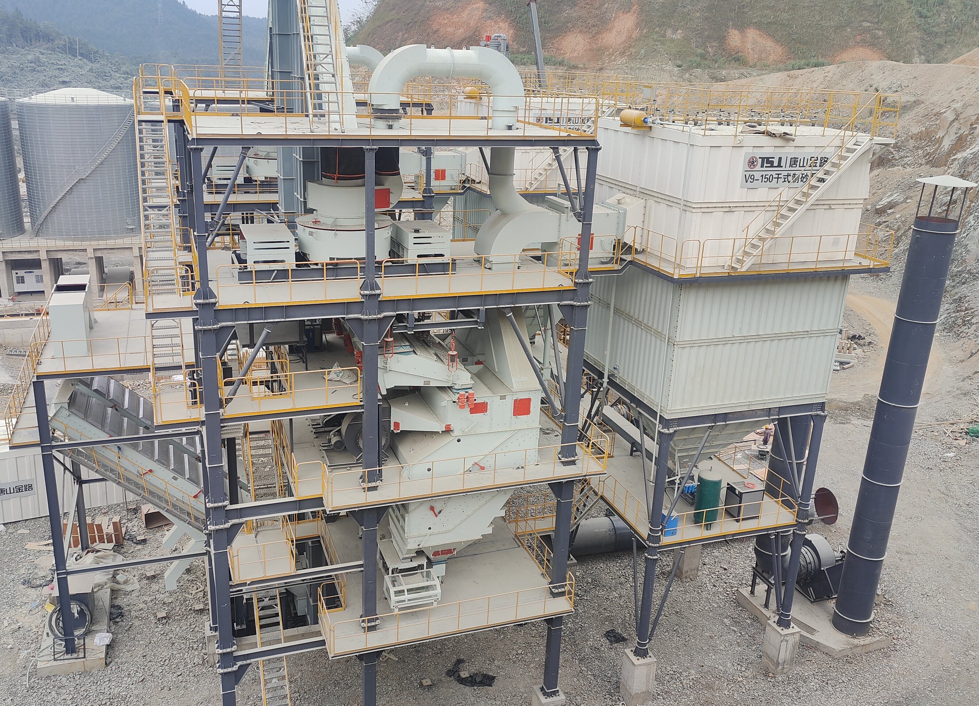 制砂樓邁入智能時代！一鍵啟停+自動控質，行業(yè)效率革命來襲